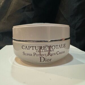 NWOB Dior Capture Totale Super Potent Rich Creme 50ml